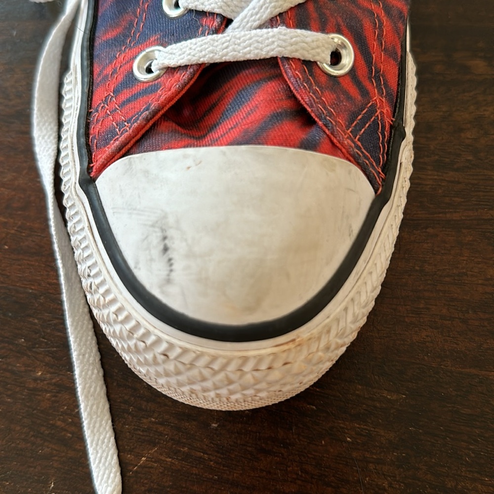 Converse Hightops - image 5